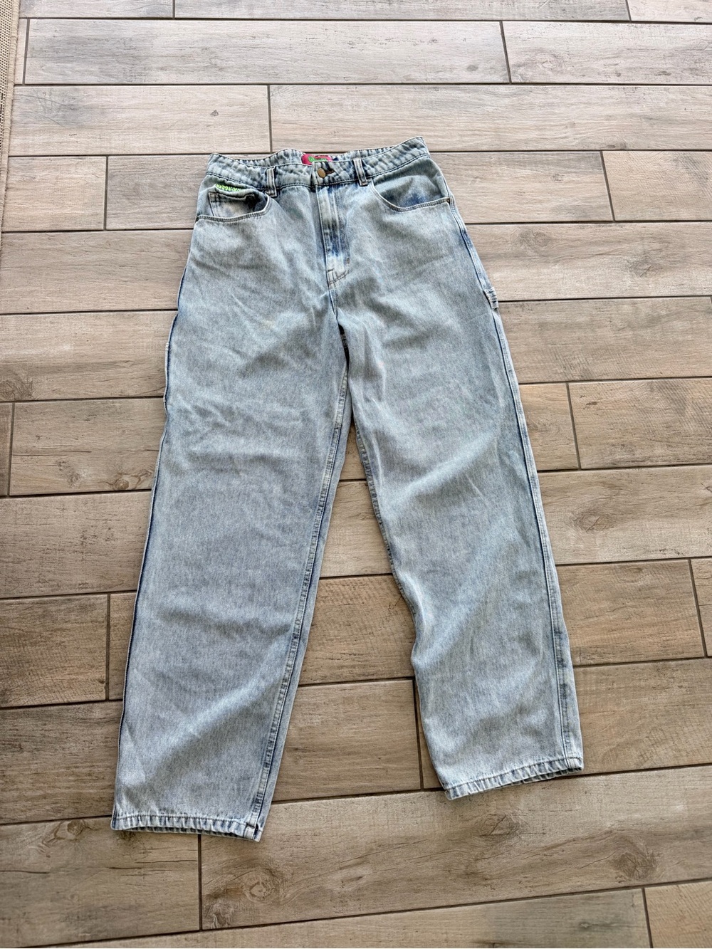 Empyre Light Wash Relaxed Fit Women's Jeans